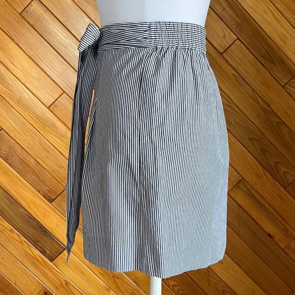 J. Crew Factory Striped Cotton Paper Bag Shorts with Bow Detail - Picture 4 of 7